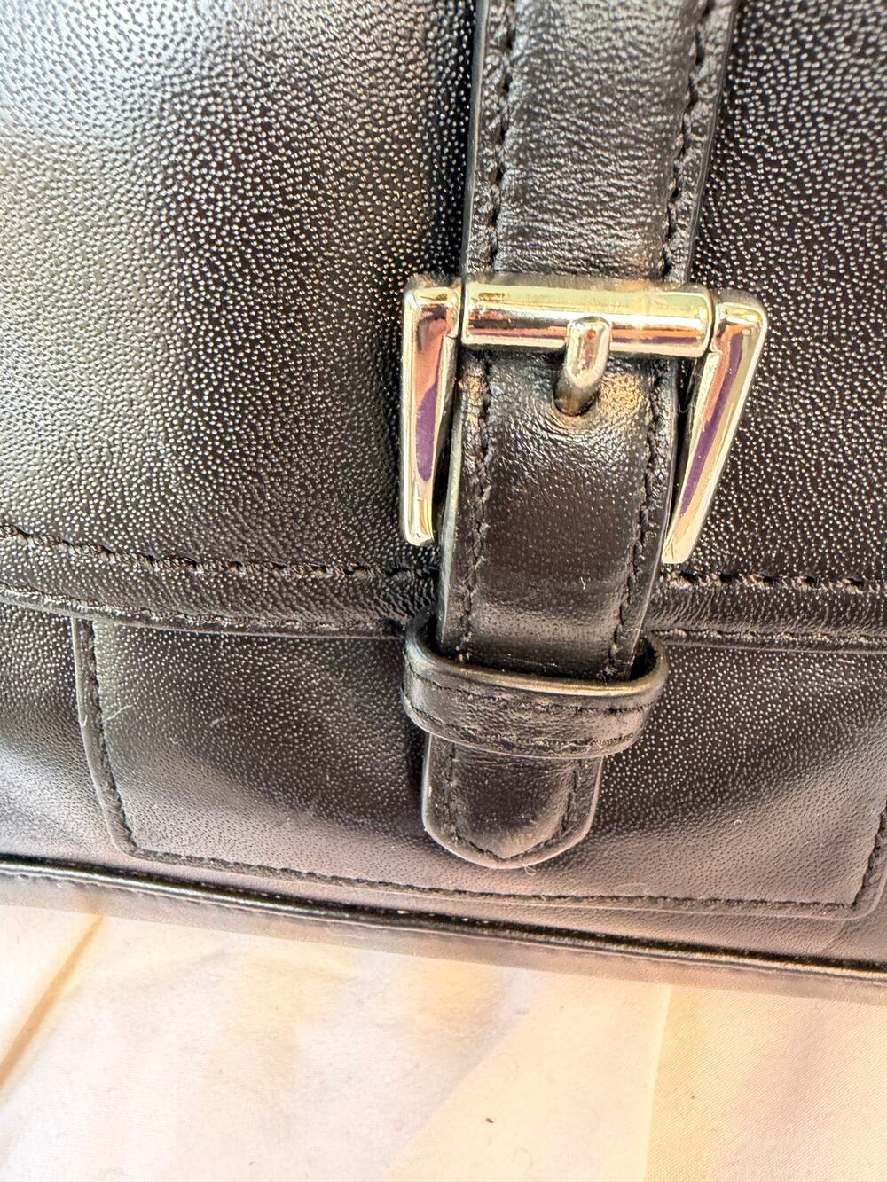 Coach Black Smooth Leather Tote Shoulder Bag Front Pocket Buckle